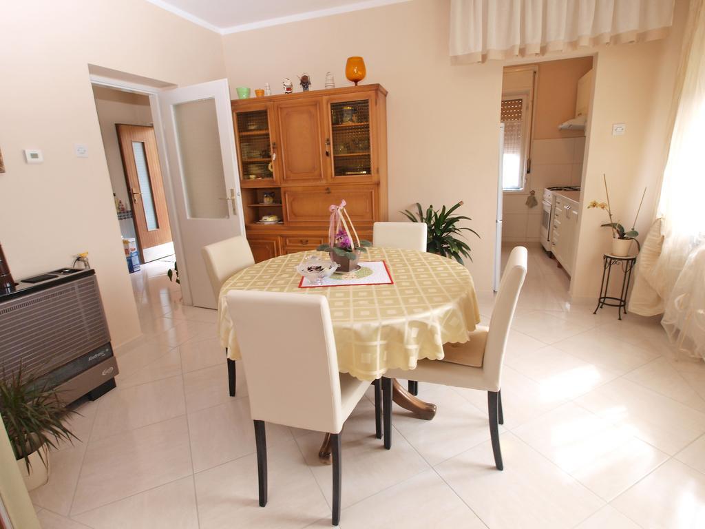 Apartments Ivanka 1056 Pula Dış mekan fotoğraf